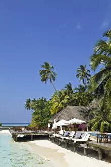 Images Dated 2nd September 2011: Hotel on Nakatchafushi Island, Maldives