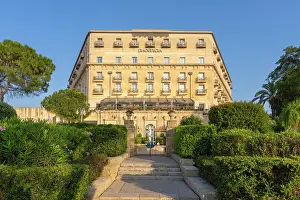 Maltese Prints: Hotel Phoenicia, Valletta, Malta