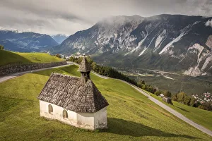 Inntal Prints: House chapel in Haimingerberg with a view of the Inn Valley, Tyrol, Austria