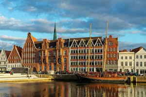 Images Dated 3rd January 2023: Houses on riverside of Trave river and Wassertreppe (Water steps), Lubeck, UNESCO