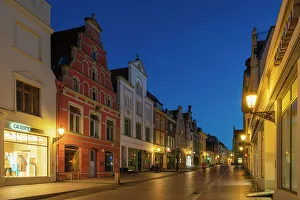Houses with traditional gables at twilight, Kr√§merstrasse, Wismar, UNESCO, Nordwestmecklenburg, Mecklenburg-Western Pomerania, Germany