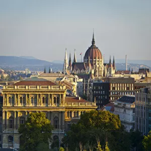 Images Dated 25th May 2012: Hungarian Parliament Building, Budapest, Hungary