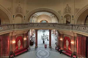 Images Dated 20th December 2010: Hungary, Budapest, Gellert Baths & Spa, main hall