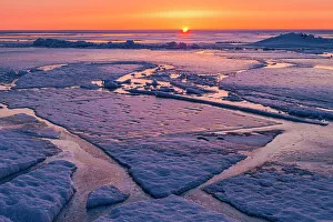 Prairie Province Prints: Ice on Lake Winnipeg at sunrise Winnipeg Beach, Manitoba, Canada