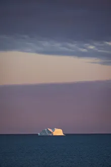 Polar Region Prints: Icebergs in the High Arctic, Northern Greenland