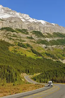 Icefields Parkway in the Canadian Rocky Mountains Canadian Rockies Alberta Canada, Banff National Park, Alberta, Canada