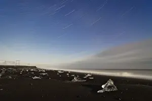 Iceland, South Iceland, Star Trail at Jokulsarlon Beach