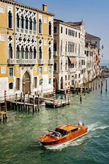 Images Dated 18th February 2021: Iconic wooden motorboat, Grand Canal, Venice, Veneto, Italy