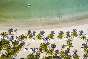 Idyllic tropical Carlisle bay beach with white sand, turquoise ocean water Idyllic tropical Carlisle bay beach with white sand, turquoise ocean water