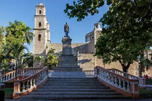Images Dated 16th February 2023: Iglesia de Jesus, Parque Hidalgo, historical centre of Merida, Yucatan, Mexico