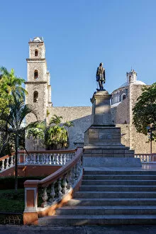 Images Dated 16th February 2023: Iglesia de Jesus, Parque Hidalgo, historical centre of Merida, Yucatan, Mexico