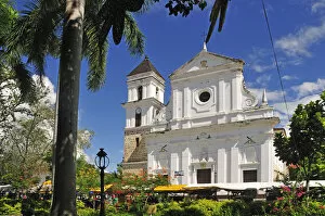 Images Dated 29th June 2012: Iglesia de Santa Barbara, Santa Fe de Antioquia, Colombia, South America