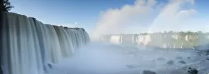 Images Dated 13th March 2016: Iguacu Falls, Parana State, Brazil