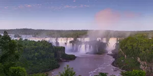 Images Dated 21st March 2016: Iguacu Falls, Parana State, Brazil