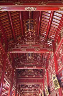 Images Dated 11th June 2014: Imperial Palace in Citadel (UNESCO World Heritage Site), Hue, Thua Thien-Hue, Vietnam