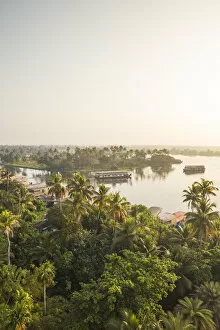 Images Dated 30th April 2020: India, Kerala, Alappuzha (Alleppey), Traditional houseboats on backwaters