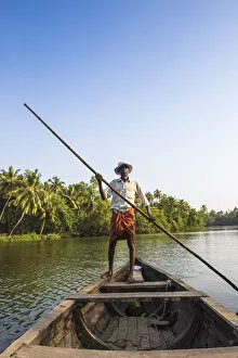 Images Dated 30th April 2020: India, Kerala, Kollam, Munroe Island, Dug out canoe ride on backwaters