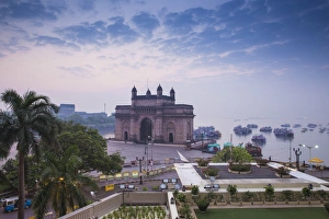 India, Maharashtra, Mumbai, View of Gateway of India