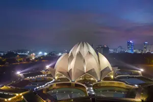 India, New Delhi, Lotus Temple (Baha i House of Worship)