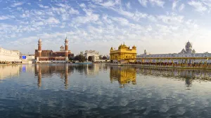 India, Punjab, Amritsar, - Golden Temple, The Harmandir Sahib, Amrit Sagar - lake