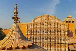 Images Dated 15th March 2019: India, Rajasthan, Jaipur, Hawa Mahal (Palace of Wind)