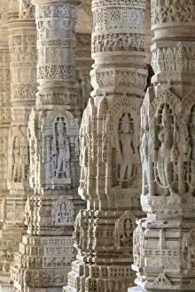 Images Dated 13th January 2014: India, Rajasthan, Ranakpur Jain Temple