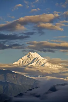 Northern India Gallery: India, Sikkim, Gangtok, View of Kanchenjunga, Kangchendzonga range from Ganesh Tok