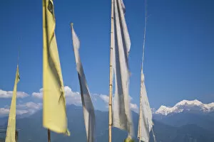 Images Dated 28th January 2009: India, Sikkim, Pelling, Upper Pelling, Prayer flags and Kanchenjunga, Kangchendzonga
