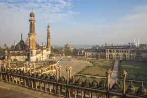 Lucknow Prints: India, Uttar Pradesh, Lucknow, Asifi Mosque at Bara Imambara complex