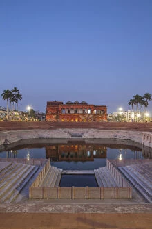 India, Uttar Pradesh, Lucknow, Hussainabad pond and Picture Gallery