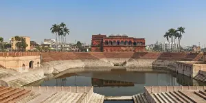India, Uttar Pradesh, Lucknow, Hussainabad Pond and Picture Gallery