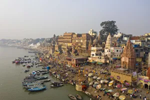 India, Uttar Pradesh, Varanasi, Gange River and Historic Ghats