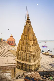 Leaning Prints: India, Uttar Pradesh, Varanasi, Scindia Ghat, Submerged Shiva temple