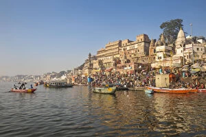 Images Dated 2019 July: India, Uttar Pradesh, Varanasi, View towards Dashashwamedh Ghat