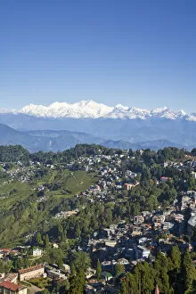 Images Dated 13th January 2009: India, West Bengal, Darjeeling and Kanchenjunga