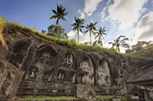 Indonesia, Bali, the rock cut shrines (11th-century) of Gunung Kawi
