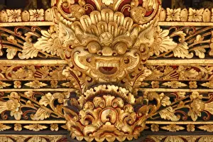 Peter Fischer Prints: Indonesia, Bali, Ubud village, gold painted wood carving of xylophone