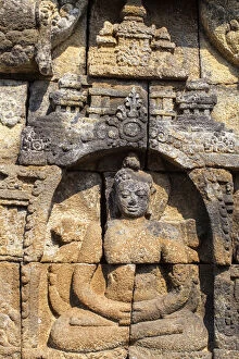 Images Dated 5th November 2012: Indonesia, Java, Magelang, Relief panel at Borobudur Temple