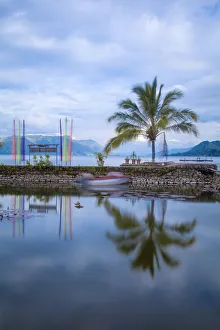 Indonesia, Sumatra, Samosir Island, Tuk Tuk, Lake Toba