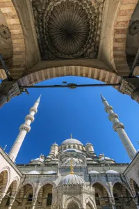 Turkish Gallery: Inner courtyard low angle view of Yeni Cami or New Mosque, Istanbul, Turkey