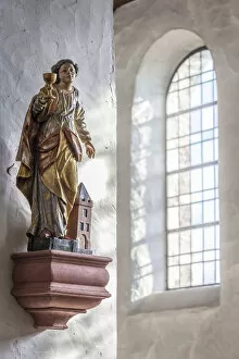 Inside Gallery: Interior of the Basilica Sankt Agidius in Mittelheim, Rheingau, Hesse, Germany