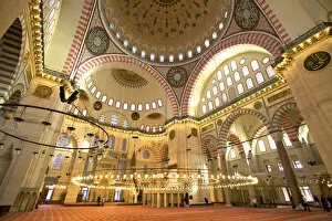 Moslem Gallery: Interior of Suleymaniye Mosque, Istanbul, Turkey