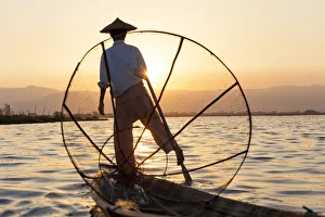 Intha Fisherman, Shan state - Inle Lake, Myanmar (Burma)