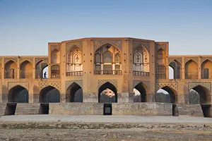 Iranian Gallery: Iran, Central Iran, Esfahan, Khaju Bridge, dawn