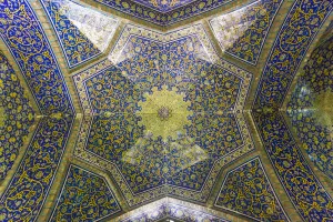 Islamic Republic Prints: Iran, Central Iran, Esfahan, Mosque of Sheikh Lotfollah, interior mosaics