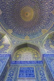 Persian Gallery: Iran, Central Iran, Esfahan, Naqsh-e Jahan Imam Square, Royal Mosque, interior mosaic