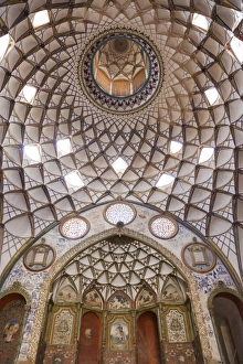 Images Dated 21st October 2015: Iran, Central Iran, Kashan, Khan-e Boroujerdi, traditional carpet merchants house