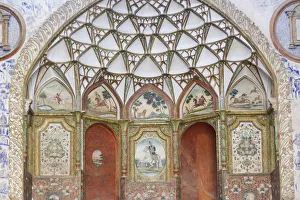 Iran, Central Iran, Kashan, Khan-e Boroujerdi, traditional carpet merchants house