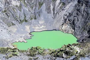 Images Dated 25th June 2019: Irazu volcano, Irazu Volcano National Park. Cartago Province, Costa Rica