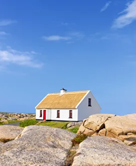 Ireland, Co. Donegal, Cruit island, Traditional cottage